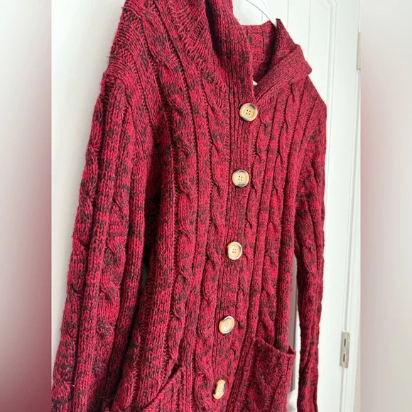 Carolyn Taylor Red Button-Up Cardigan - Picture 7 of 9